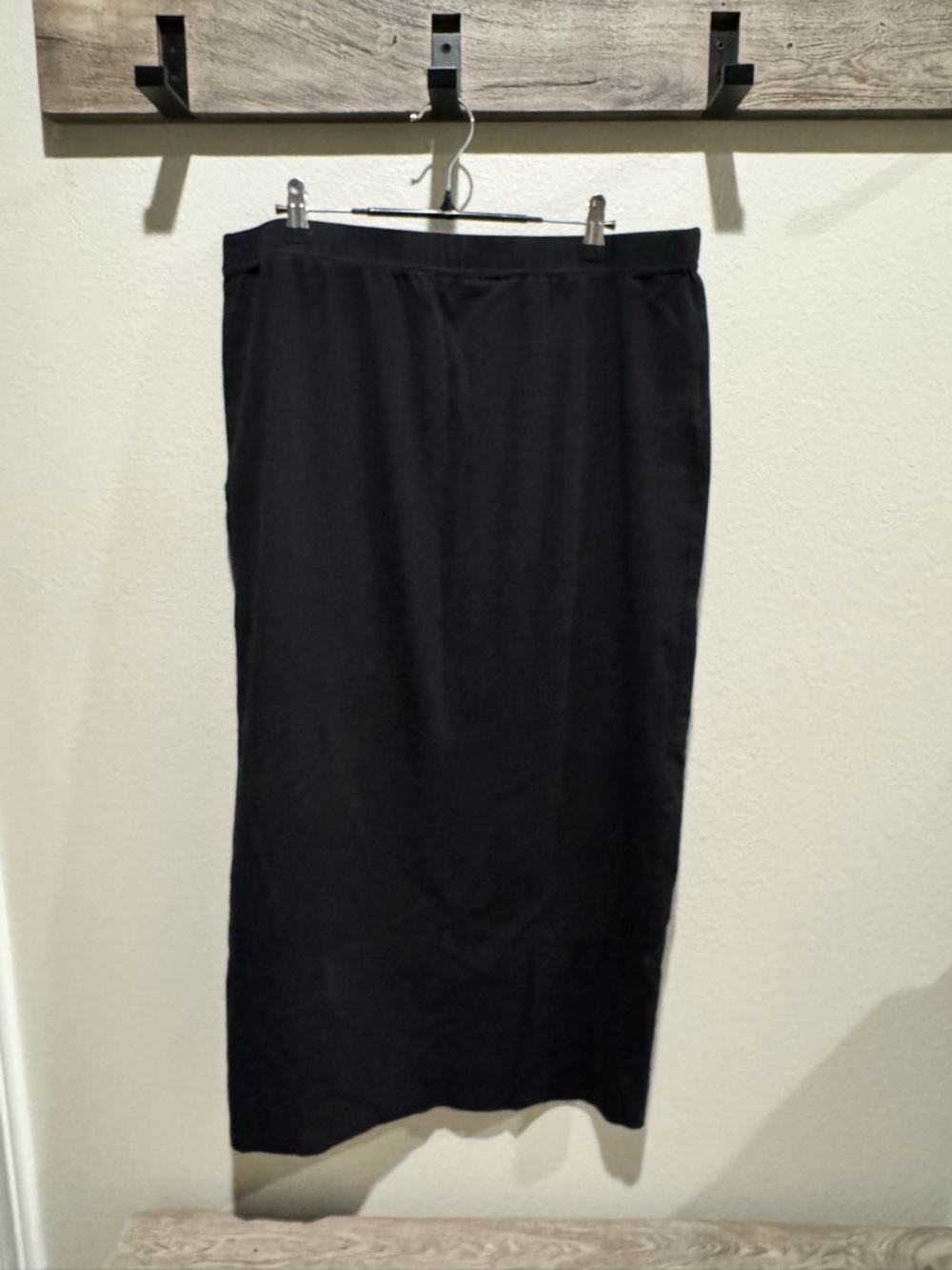 Plus Size Midi Bodycon Skirt - Picture 2 of 4